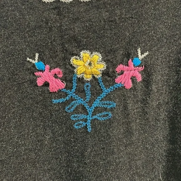 Double D Ranch Embroidered Tunic Top - Picture 7 of 11